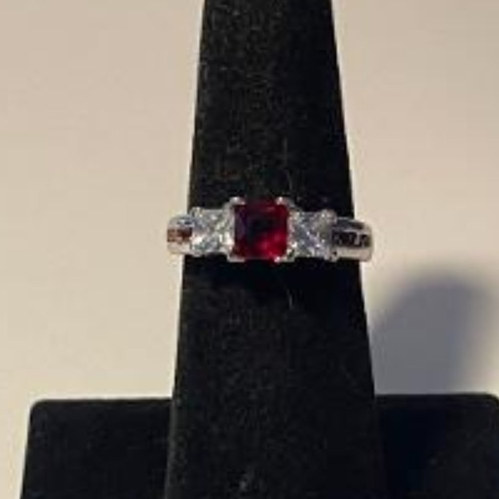 Ruby Red & CZ Gemstone Fashion Ring SZ 7 NEW